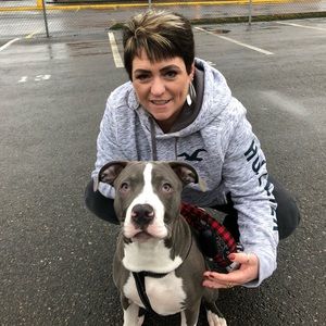 Meet your Posher, Nikki